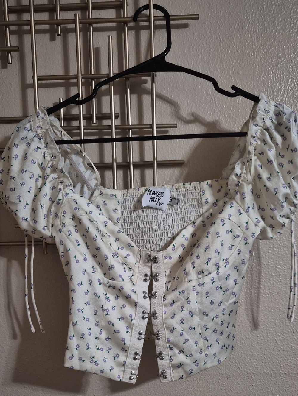 Princess Polly Cream Floral Lace-Up Puff Sleeve Crop Top